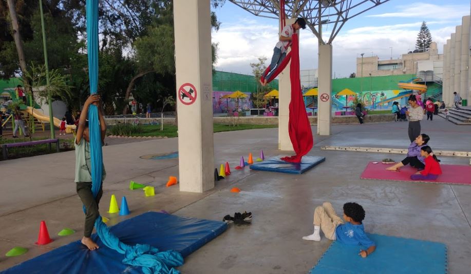 Actividad Cultural Comunitaria: Ruedas el aire: el fin del principio